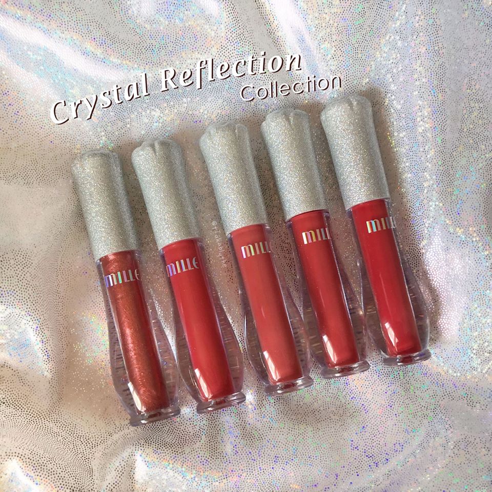 Mille, Mille รีวิว, Mille ราคา, Mille Crystal Reflection Satin Glaze Lip, Mille Crystal Reflection Satin Glaze Lip รีวิว, Mille Crystal Reflection Satin Glaze Lip ราคา, Crystal Reflection Satin Glaze Lip, Mille Crystal Reflection Satin Glaze Lip 1.7ml, Mille Crystal Reflection Satin Glaze Lip #02 Coral Kiss, ลิปแมตต์, ลิปกลอส, ลิปสติก, ลิป